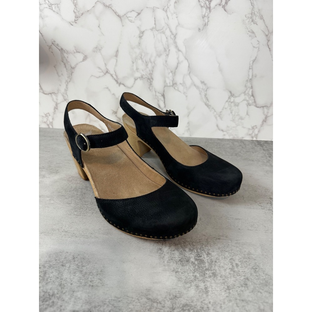Dansko Taytum Sandal Womens 38 8.5 Black Nubuck Leather Studded Clog Block Heel
